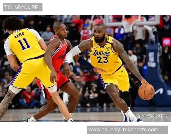 2020年NBA季后赛火箭与湖人第五场第二节精彩瞬间回顾与分析