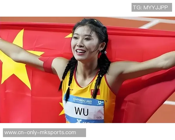 清华美人学霸夺金后回怼黑子：咱们美丽也有实力！力挺吴艳妮化装